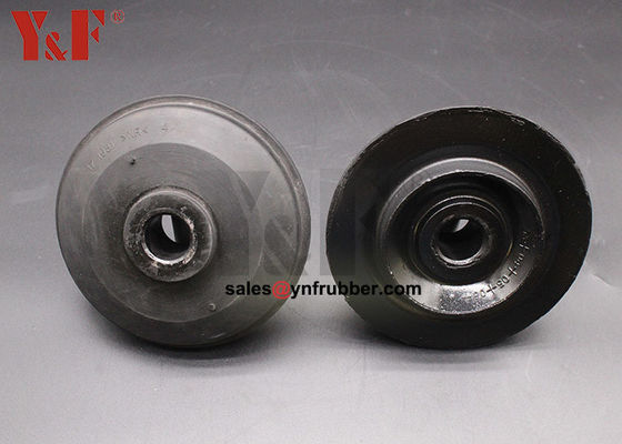 Pequenos montantes de borracha com flanges